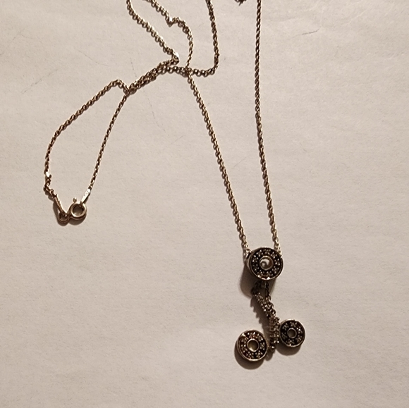 Fashion Necklace - Picture 3 of 5